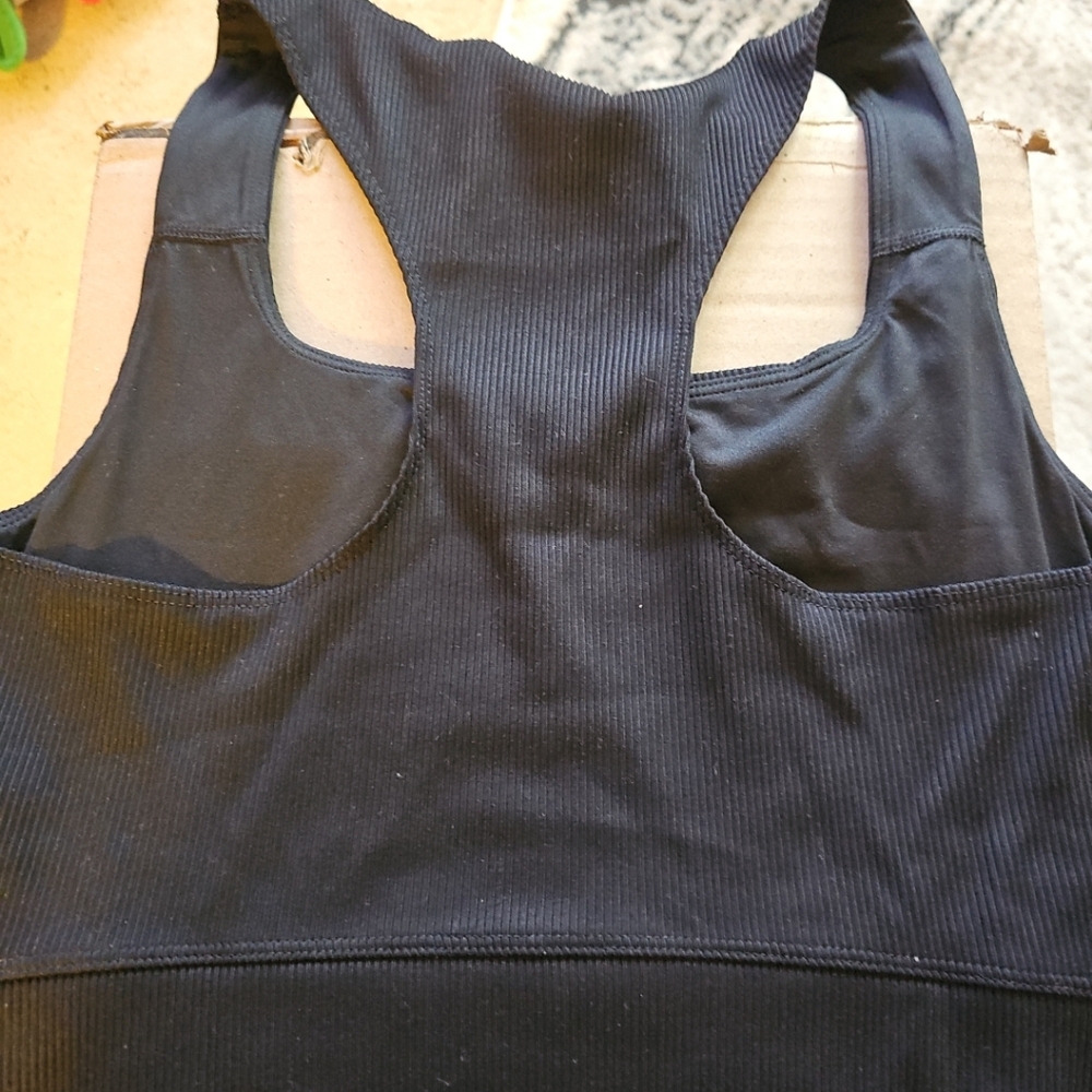 The North Face Black Ribbed Racerback Sports Bra - Picture 6 of 6